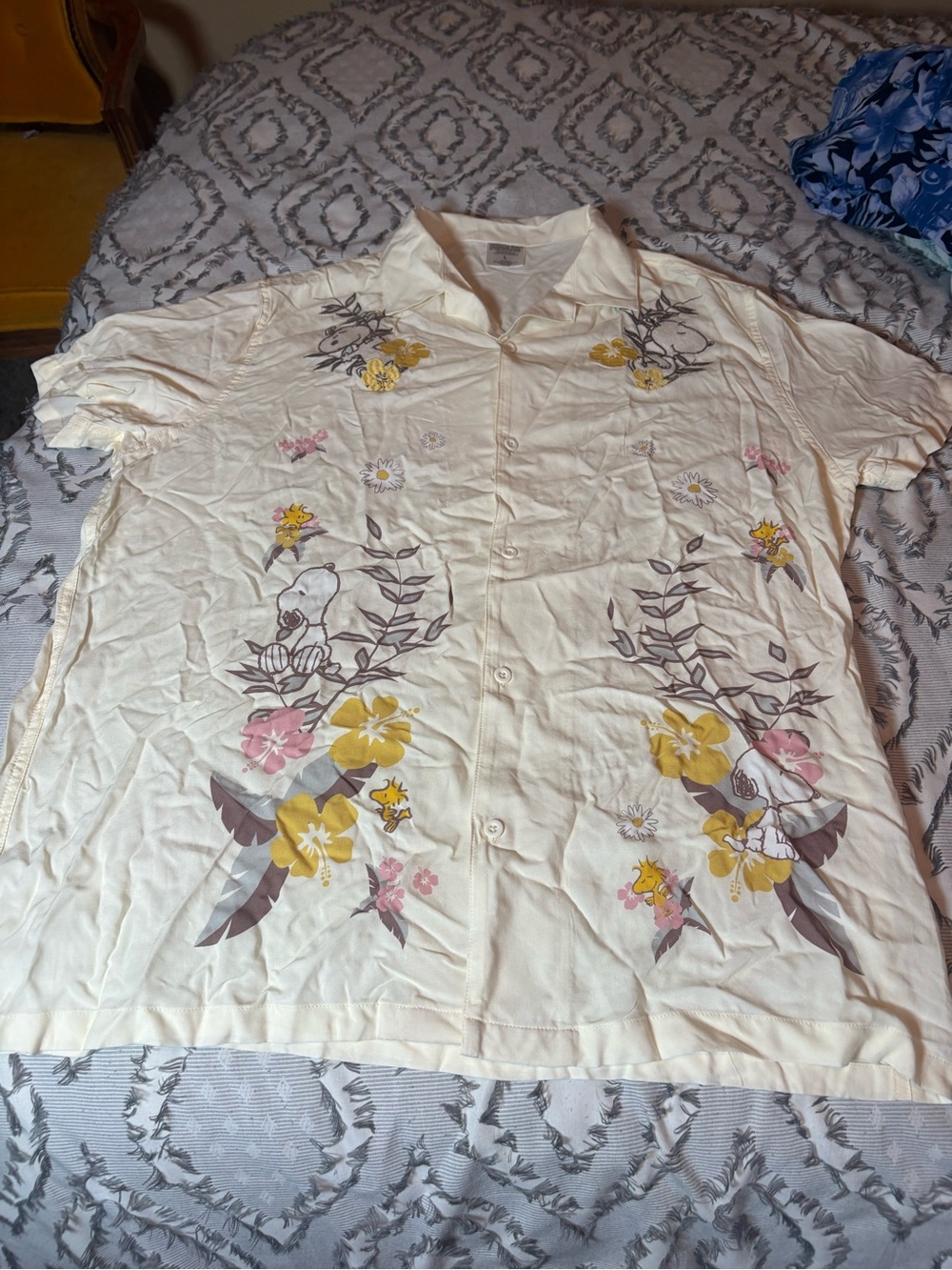 Peanuts Cream Label Shirt with Black Logo